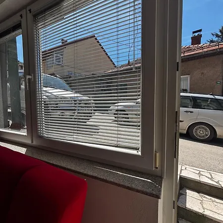 Sunny Alifakovac Free Parking Apartment *